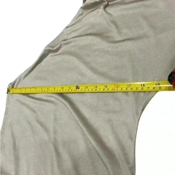 Cache Gold Cream Metallic One Shoulder Cold Shoulder Party Holiday Blouse Size M - Picture 4 of 9